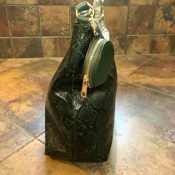 NWT Malibu Skye Olive Snake 2 Piece Purse - Picture 6 of 16